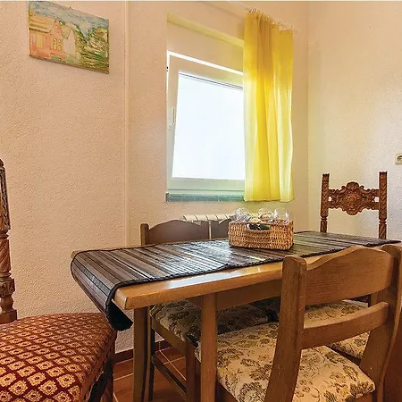 Ivo 1328 Guest house Fazana