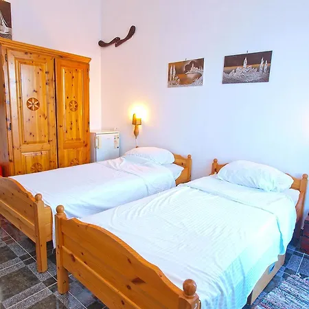 Ivo 1328 Guest house